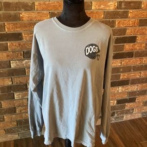 Size large gray Dogs football paw print long sleeved T-shirt